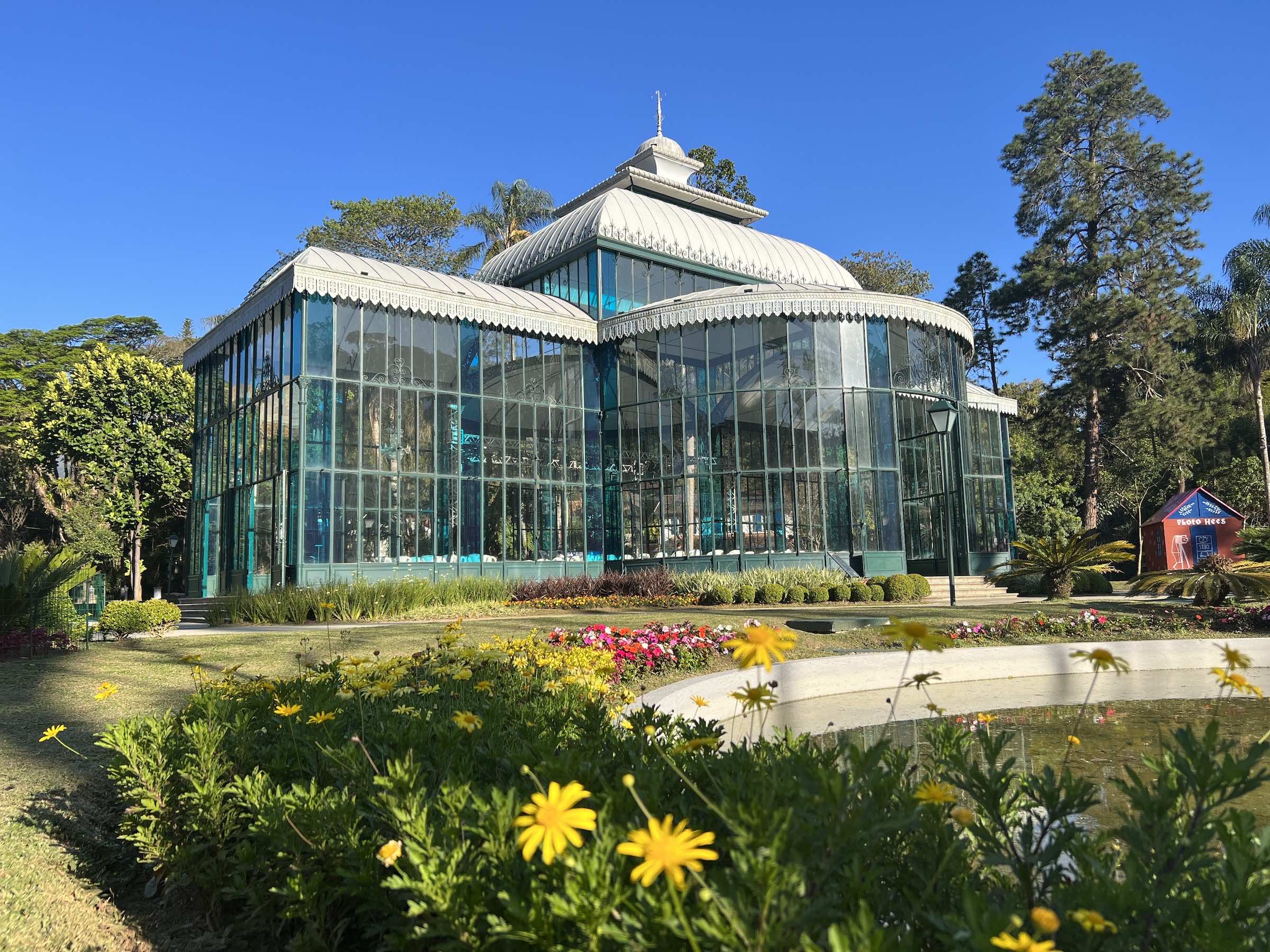 Roteiro Completo: Petrópolis em um Dia - O que Visitar e Onde Comer