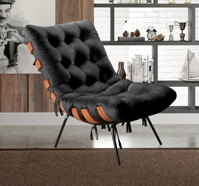 poltrona costela com puff no quarto