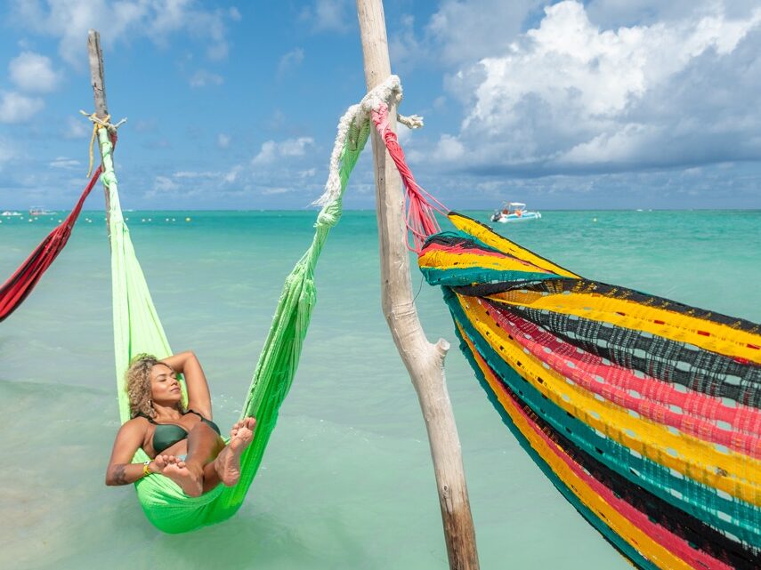 Além das Piscinas Naturais: Descubra os Segredos da Praia de Antunes em Maragogi