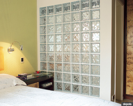 Tijolo de Vidro: Tendência e Aplicações em Quartos Modernos