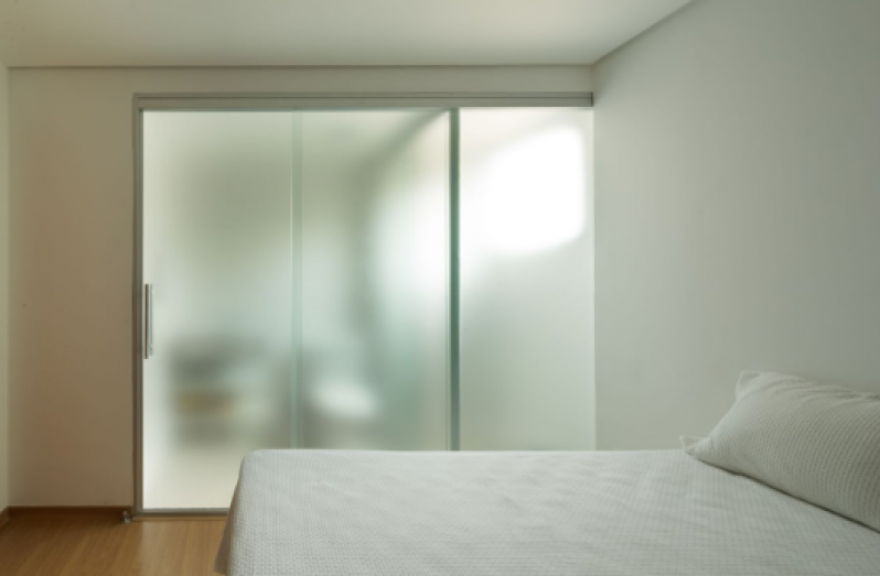 Guia Completo: Como Escolher o Vidro Ideal para seu Quarto