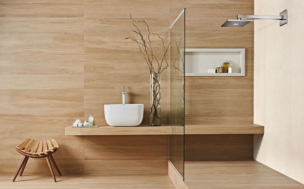 quarto com piso de porcelanato amadeirado