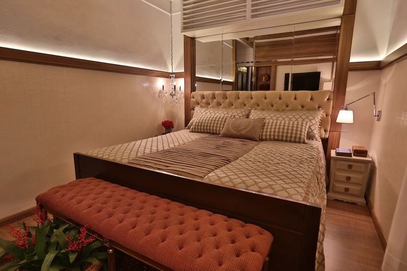 quarto terracota e madeira