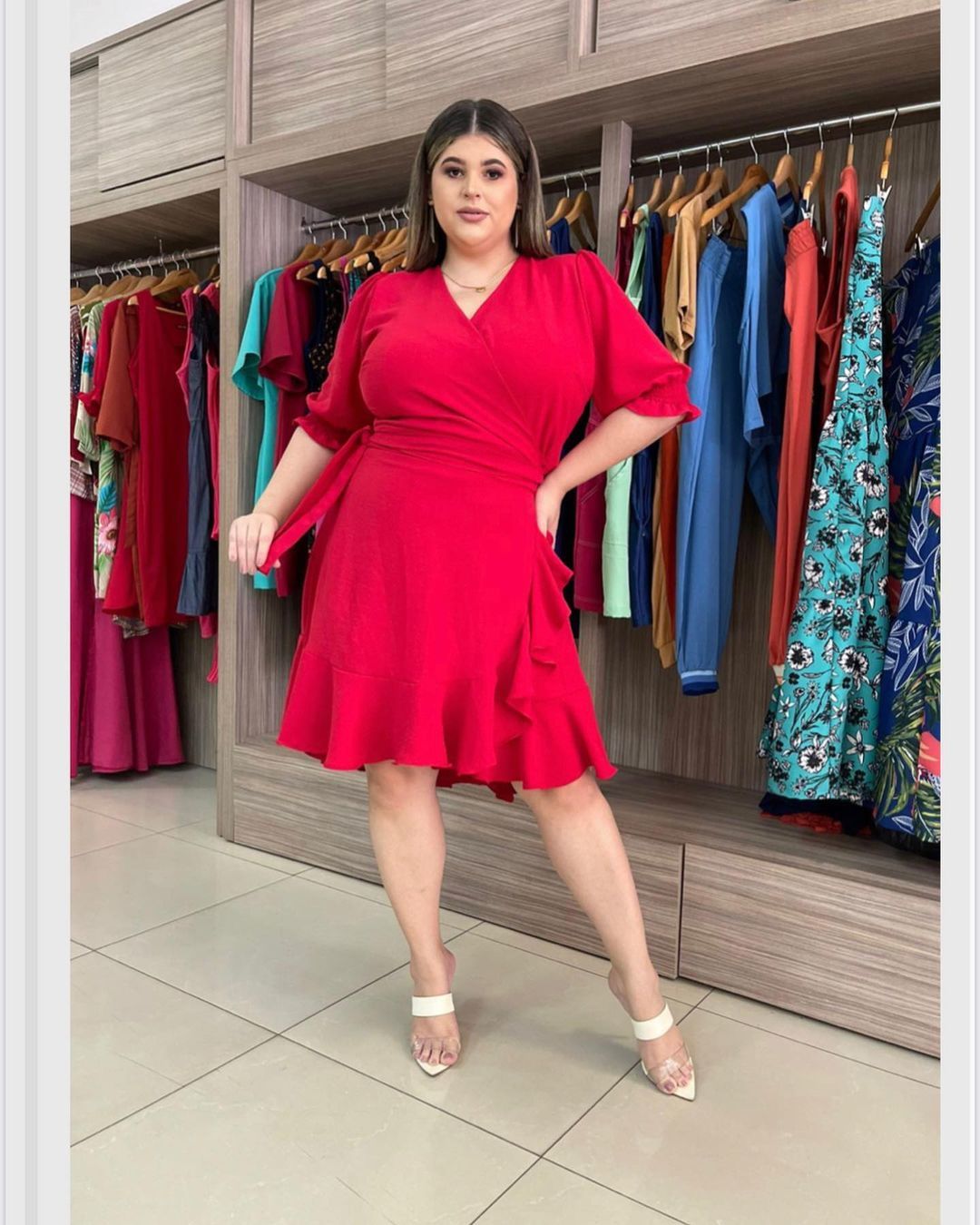 Como Usar Terceiras Peças para Criar um Efeito Alongador