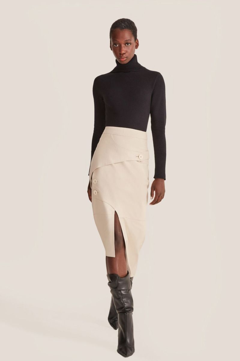 Saia de Couro Envelope: A Tendência de 2025 que Você Vai Amar