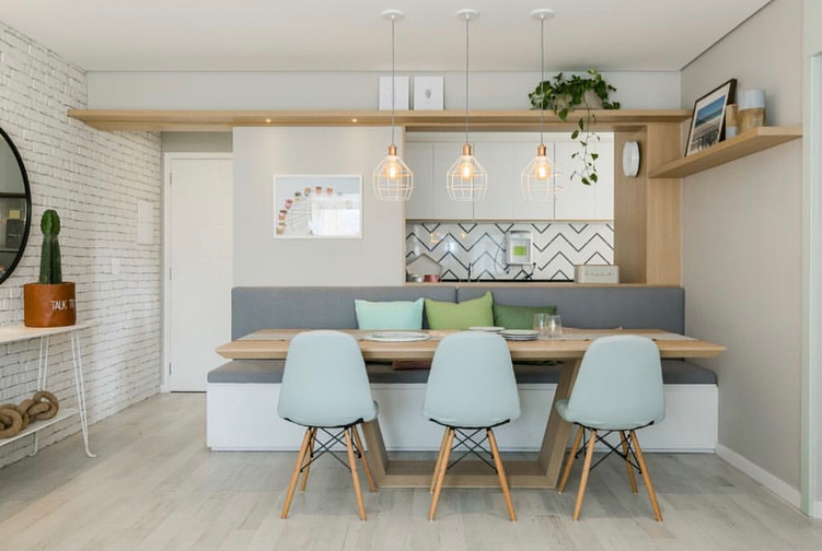 Como escolher o banco ideal para sua sala de jantar