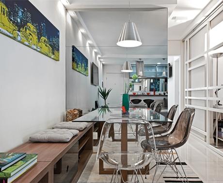 sala de jantar com banco