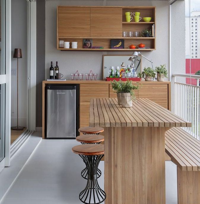 sala de jantar com banco