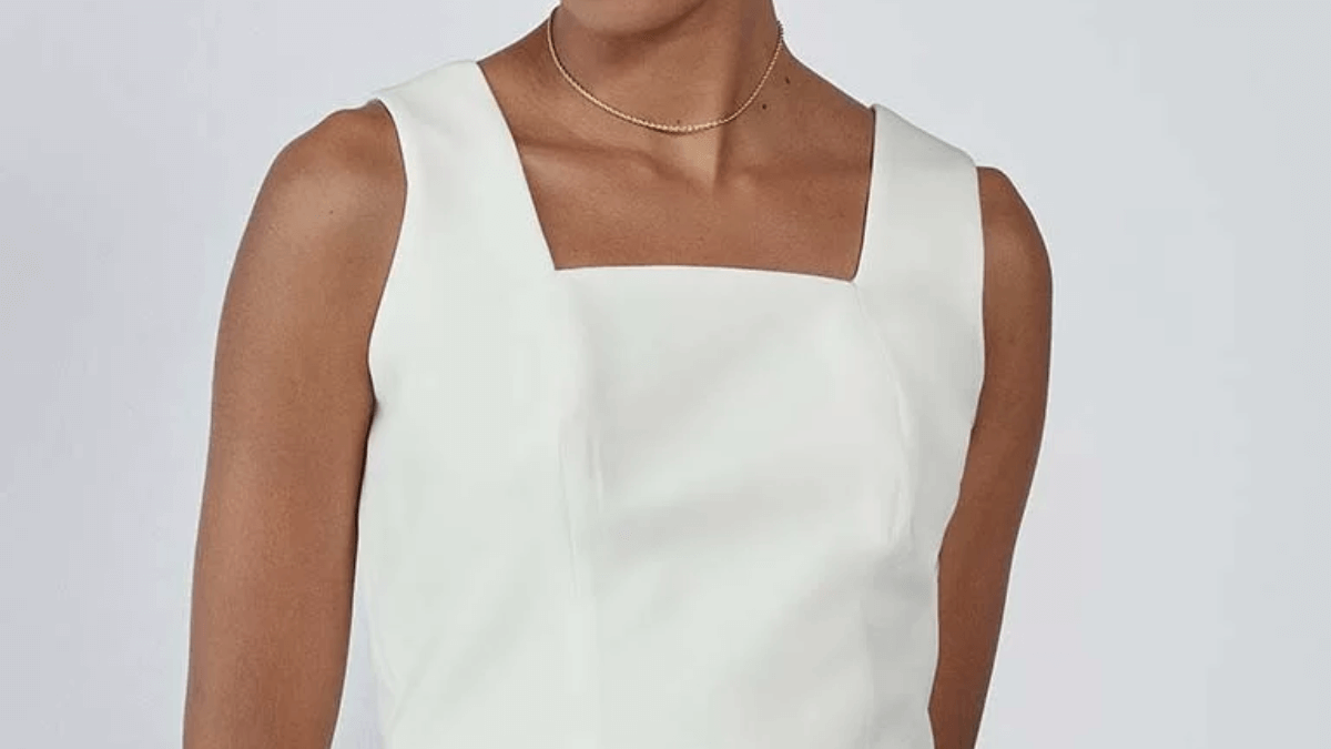 A história dos decotes: Evolução e impacto na moda