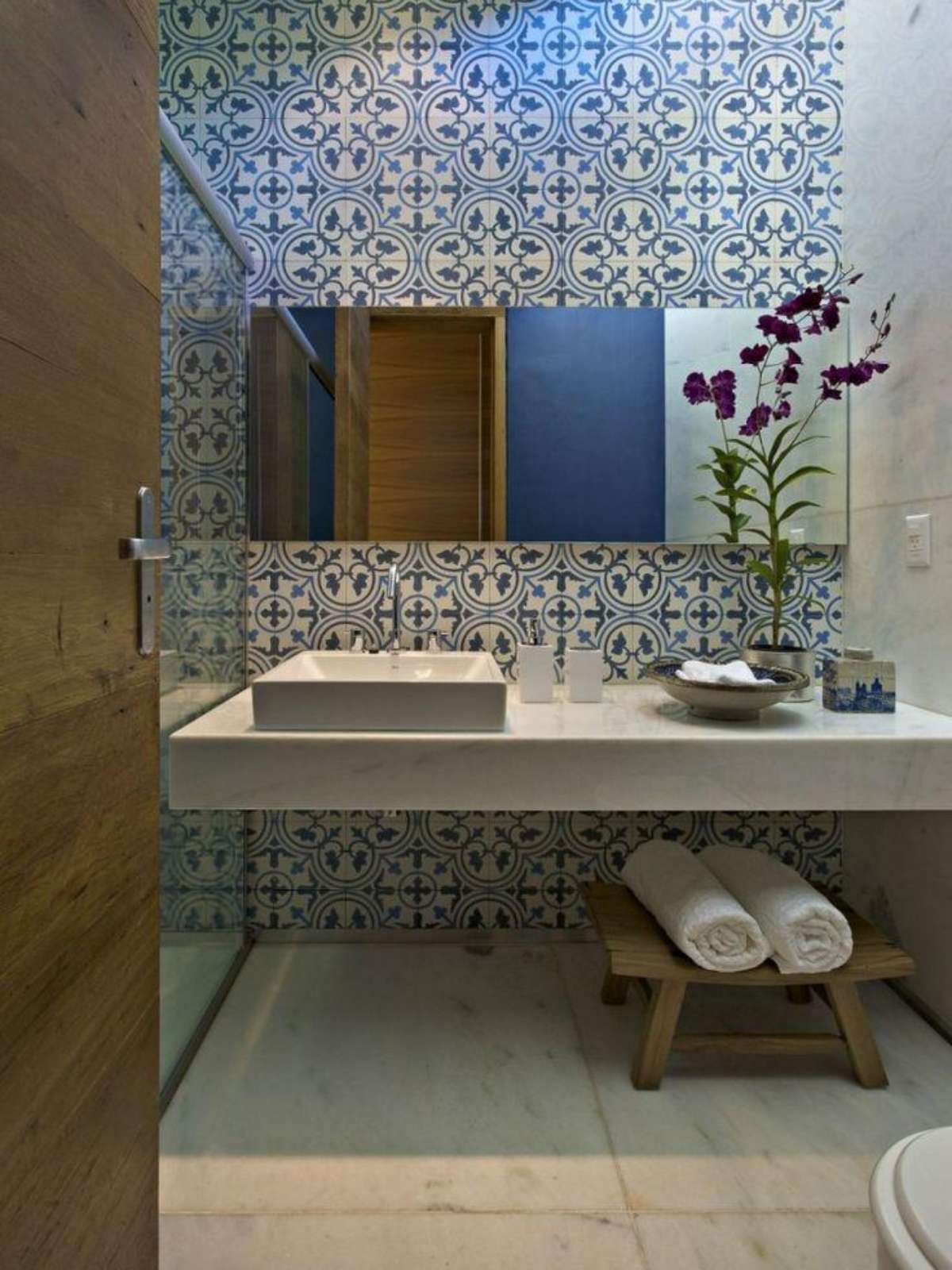 erros comuns ao usar ladrilho hidráulico no banheiro