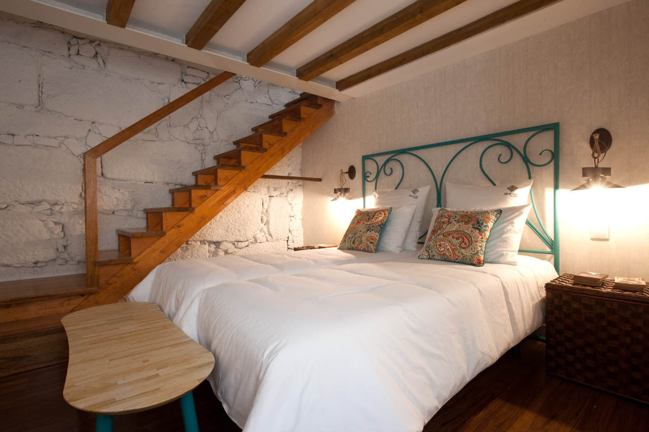 ideias de decoração com cabeceira de ferro vintage