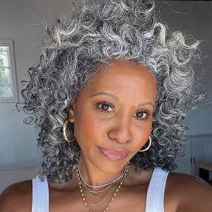 erros comuns ao cuidar de cabelos brancos