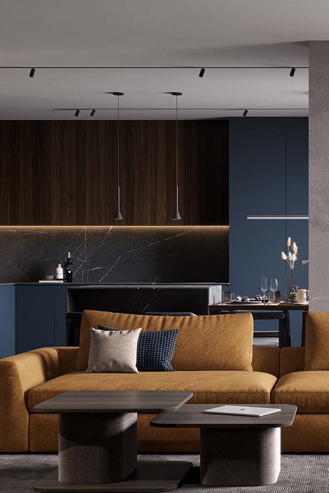 combinação de azul marinho com dourado para festa