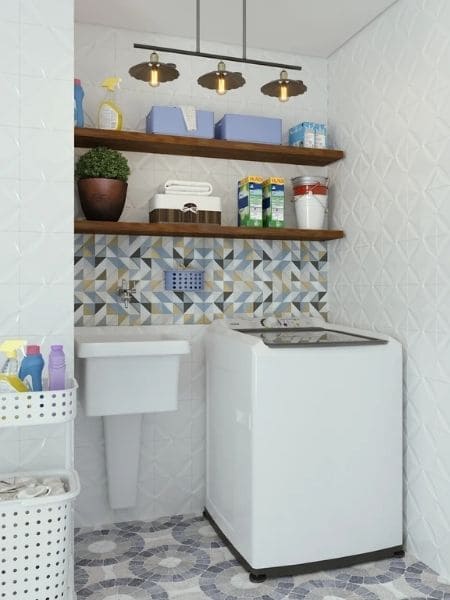 lavanderia pequena planejada vs. pronta