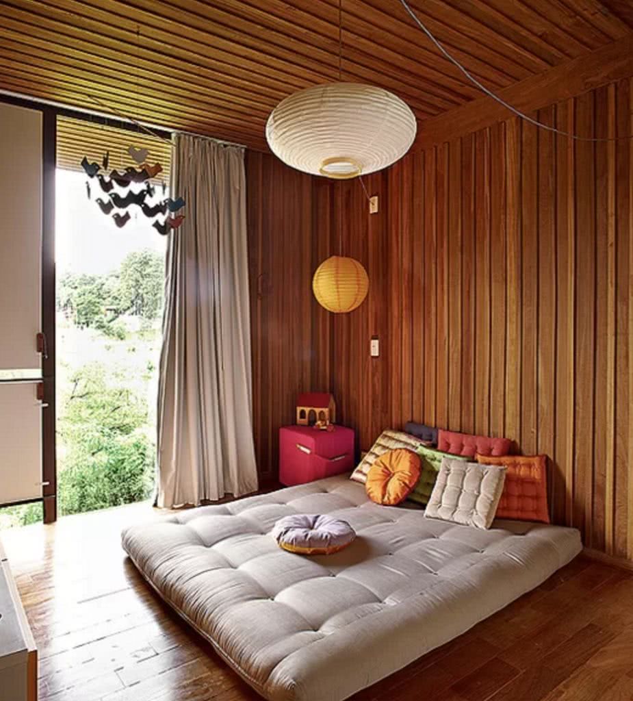 quanto custa decorar quarto com almofadões