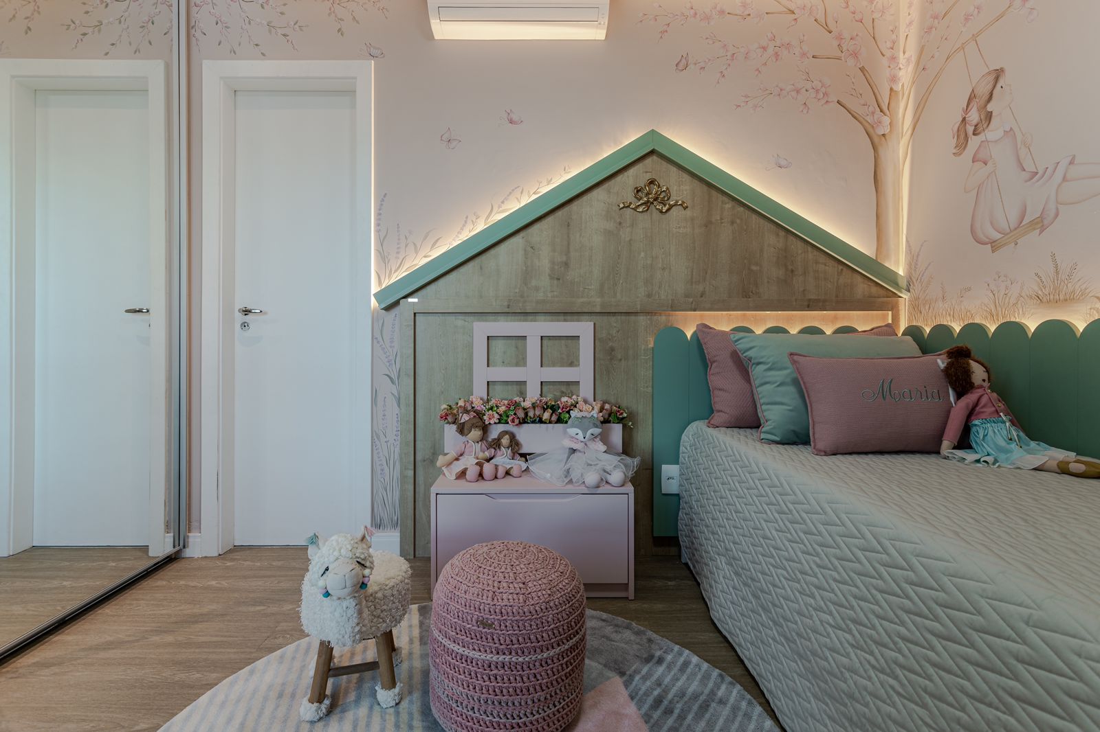 decoração de quarto sustentável vs decoração convencional