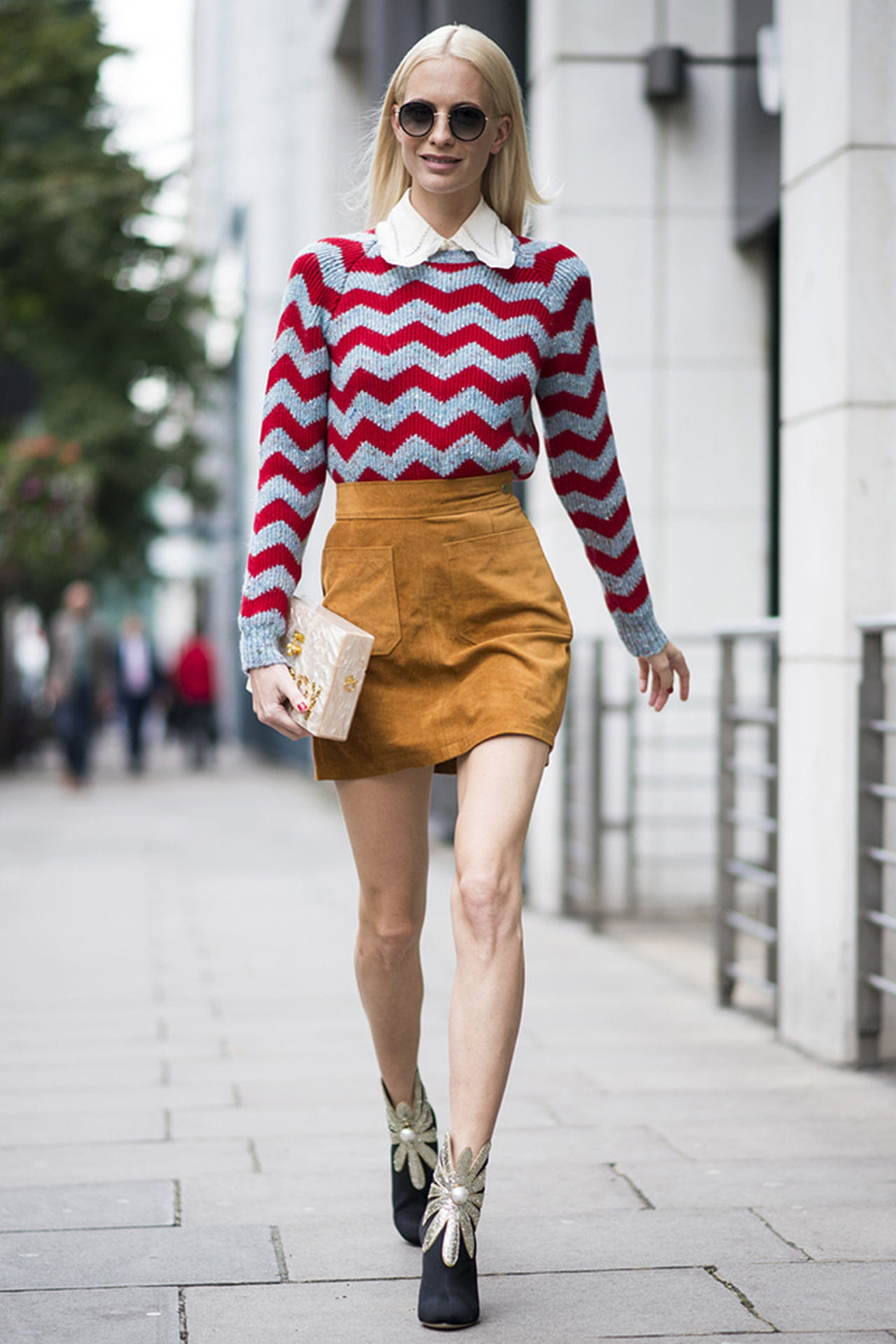 como usar calça cargo no estilo streetwear feminino