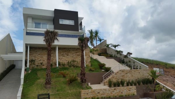 sitios modernos vs sitios rusticos fotos