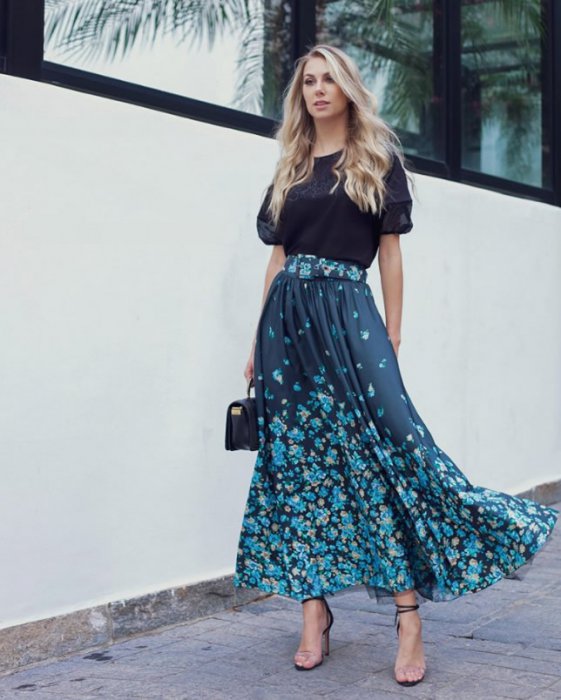 saia longa estampada boho chic