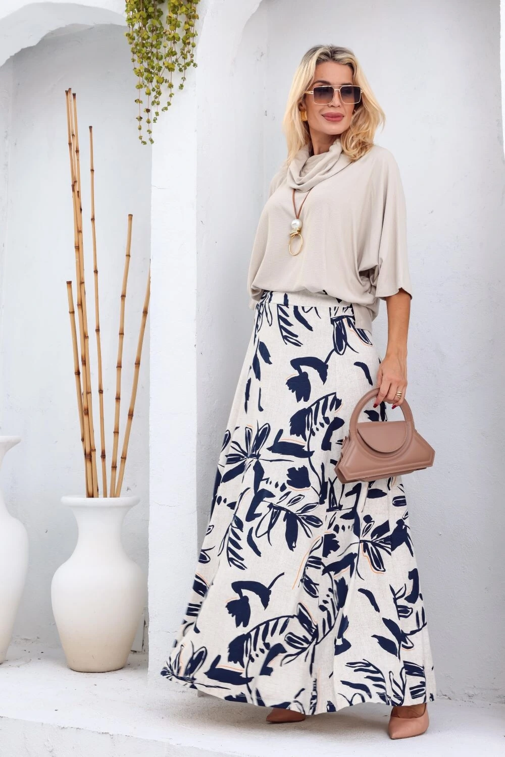 saia longa estampada para trabalhar