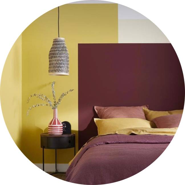 meia parede pintada vs parede inteira quarto