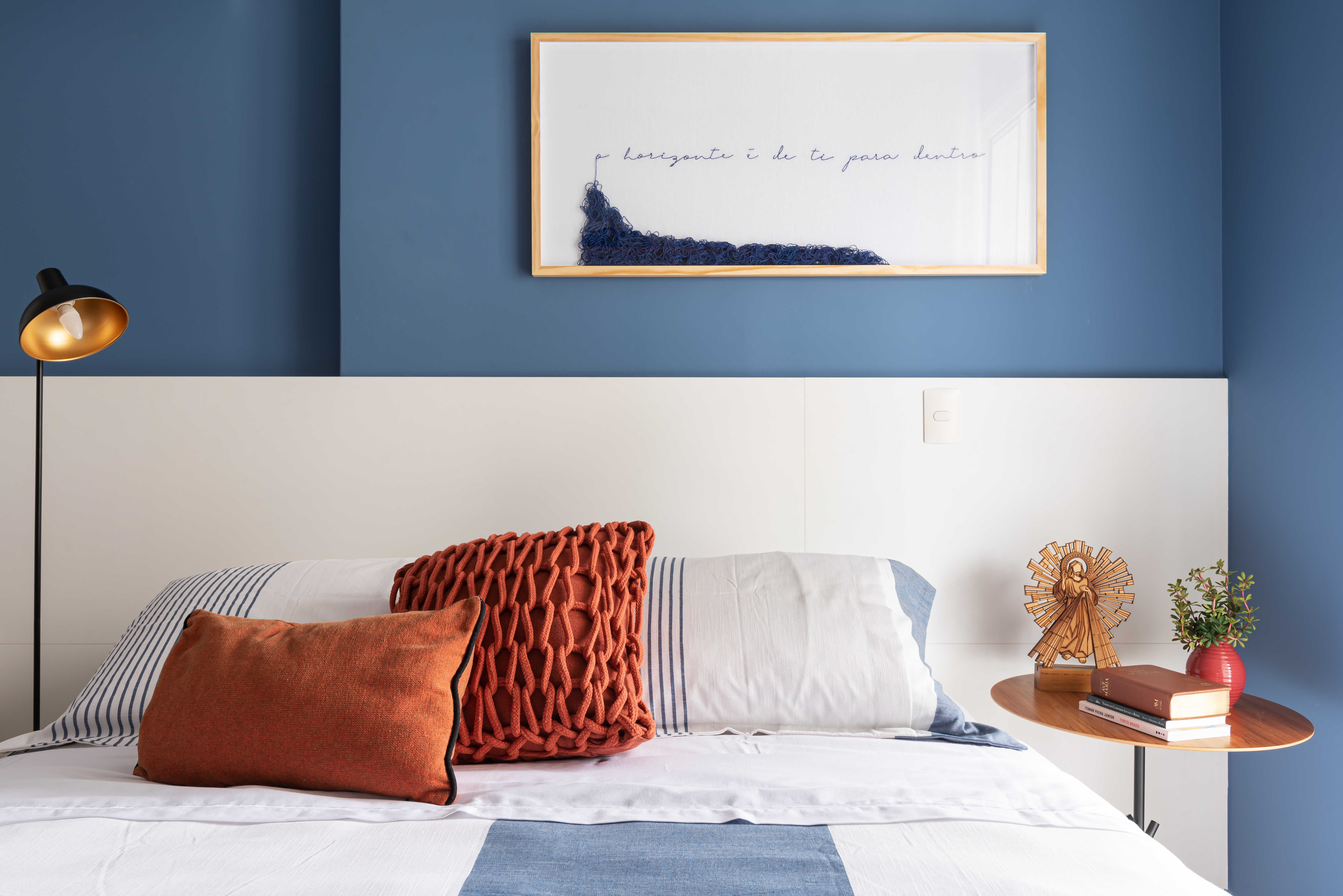 quanto custa pintar meia parede do quarto