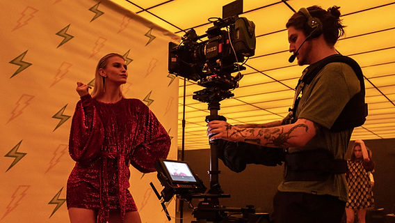 erros comuns ao editar vídeos de moda