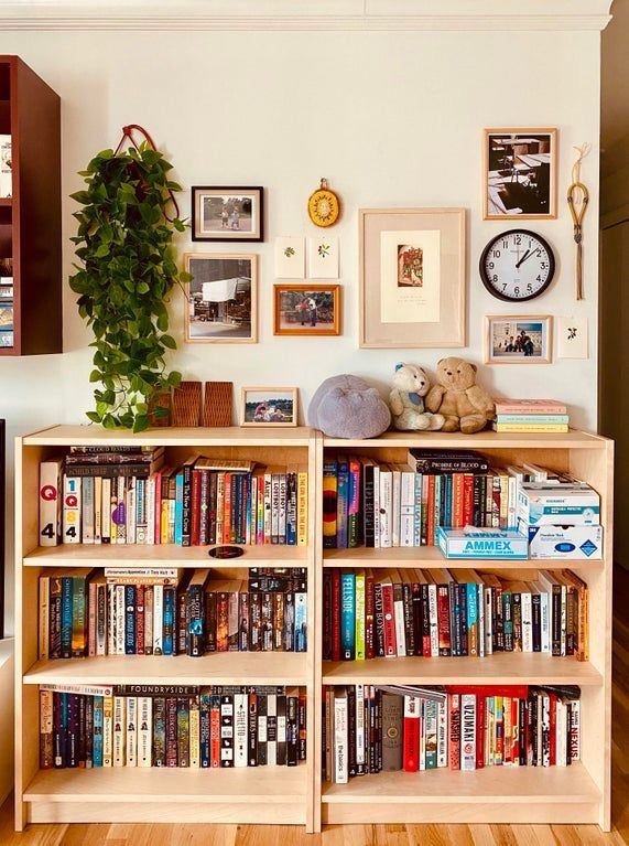 quanto custa instalar nichos para livros no quarto