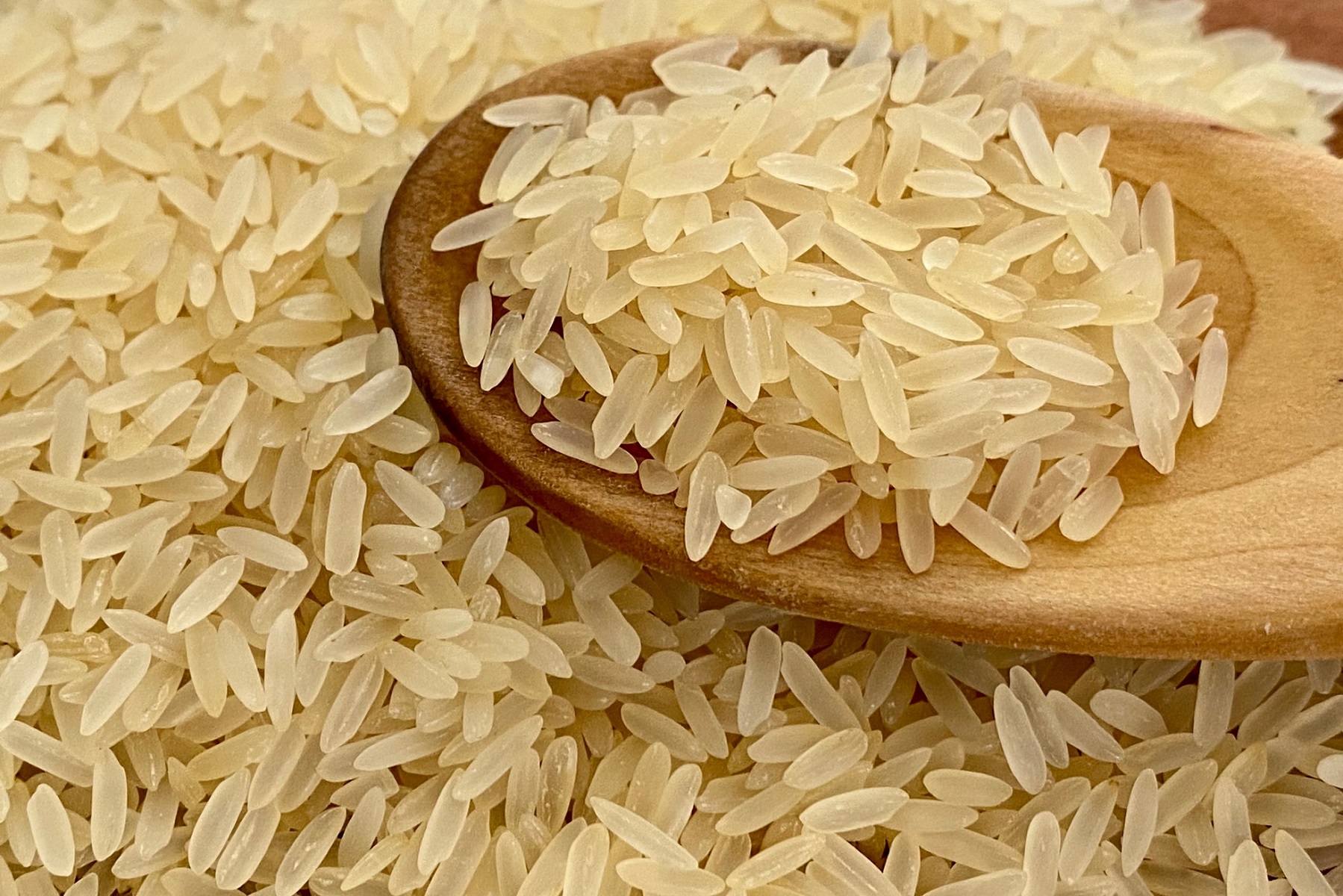 benefícios do arroz parboilizado