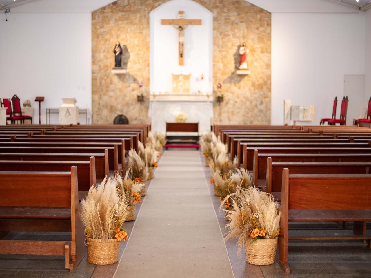 erros comuns ao definir igreja