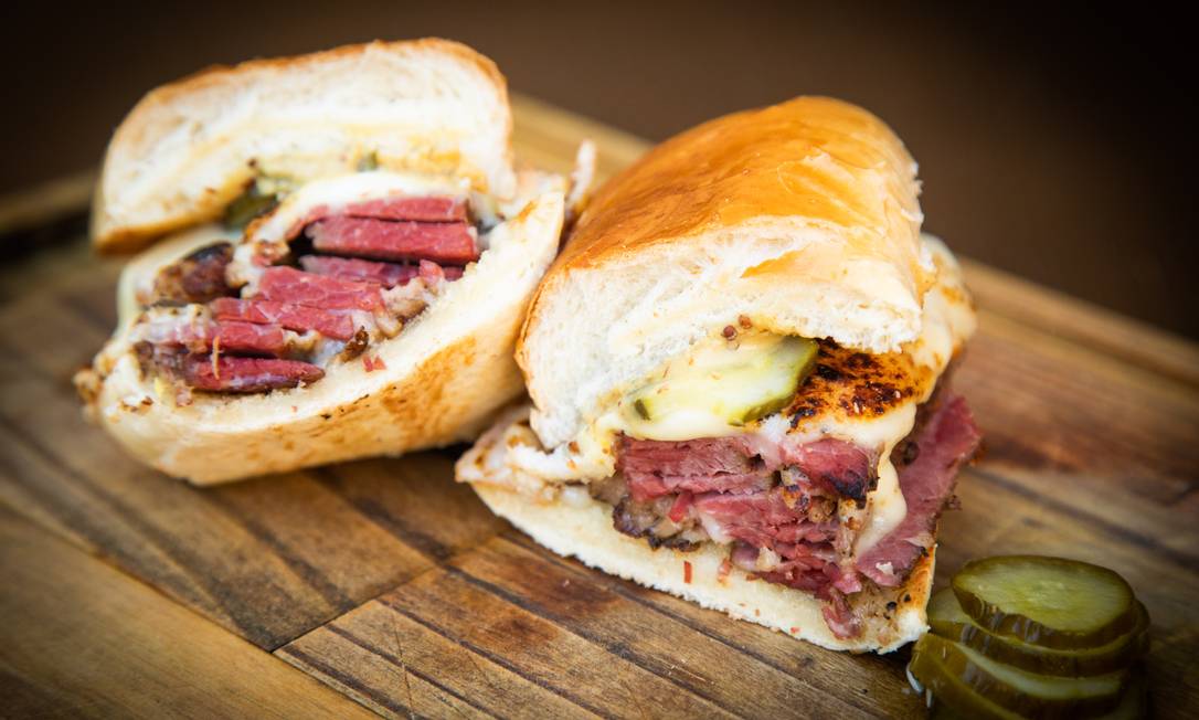 melhores sanduíches de pastrami em nova york