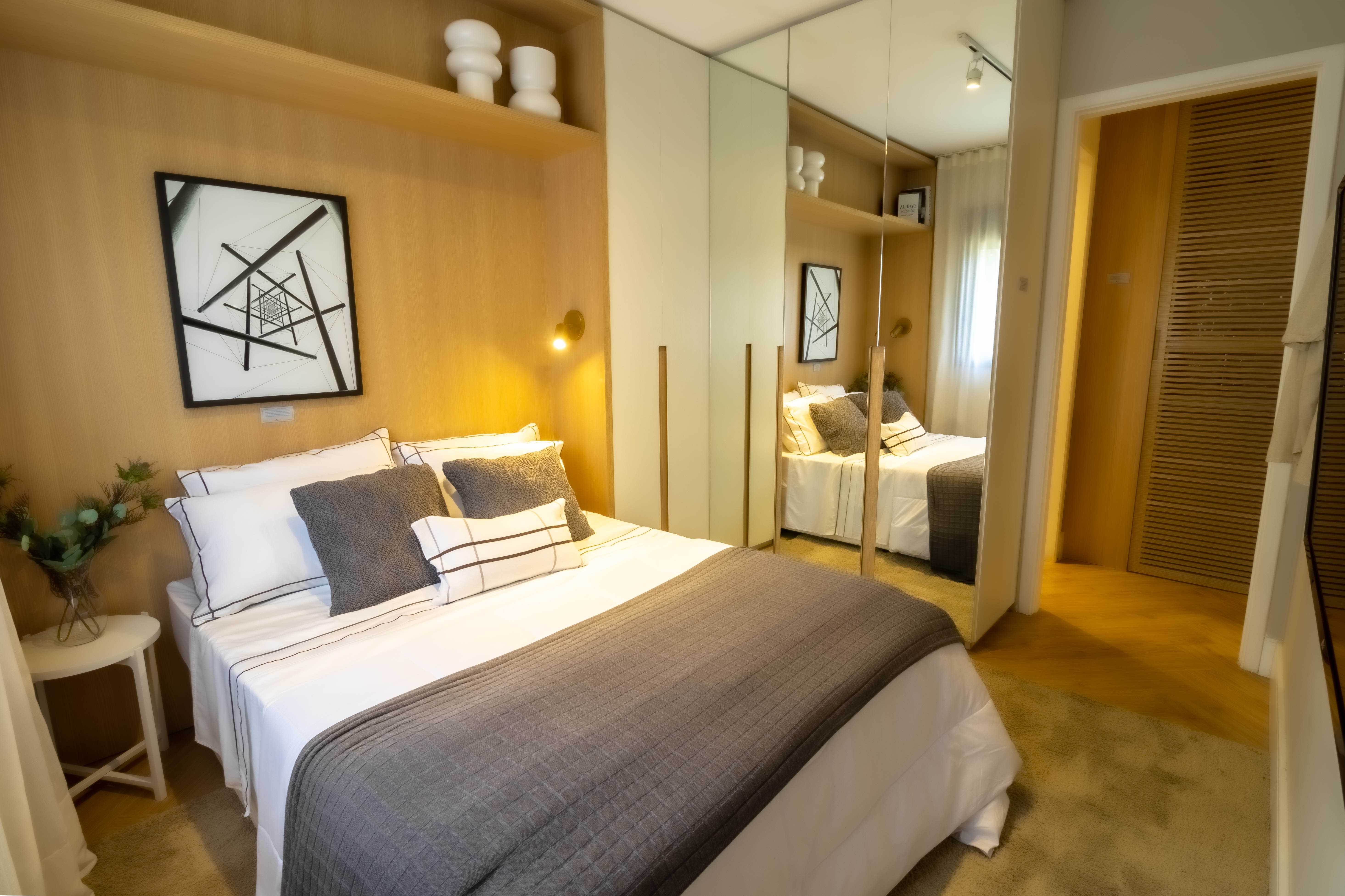 quarto de casal planejado pequeno