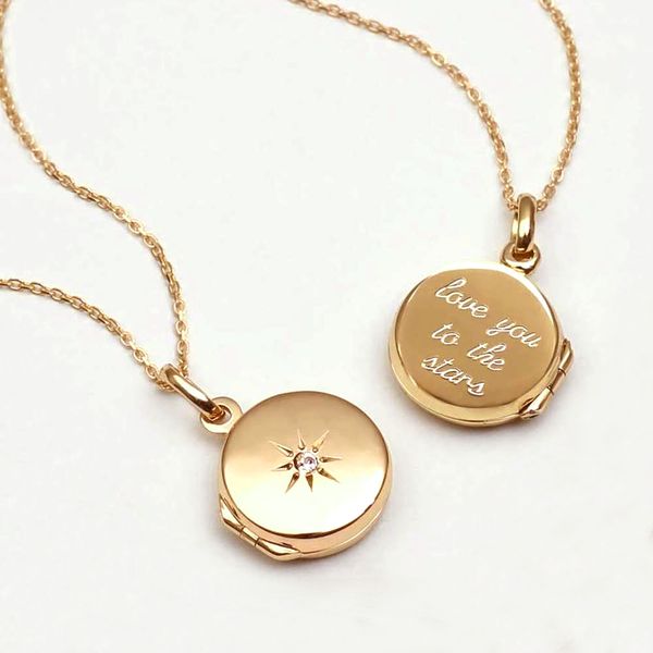 relicário para fotos de família