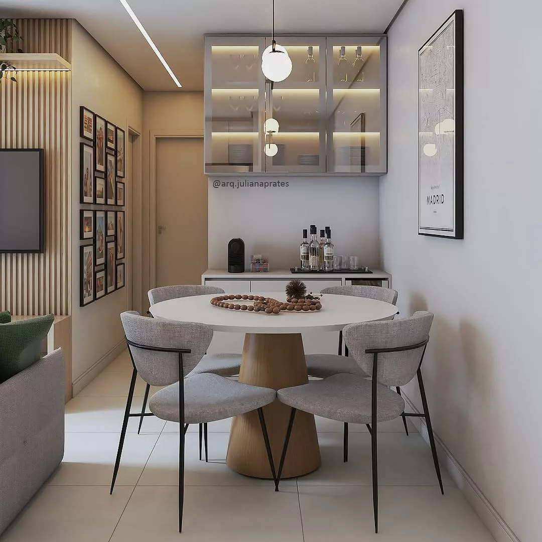 mesa redonda vs mesa quadrada para sala de jantar pequena