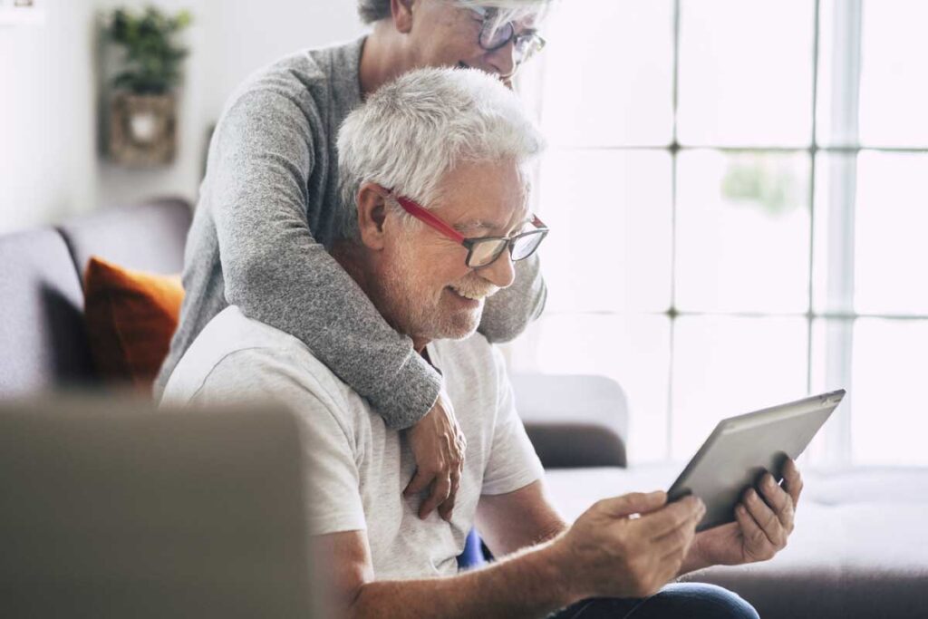 melhores celulares para idosos com teclas grandes